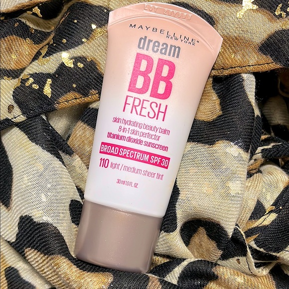 Maybelline Dream BB Beauty Balm-Broad Spectrum SPF 30, 110 Light/Medium, 1 Fl Oz - Picture 1 of 4